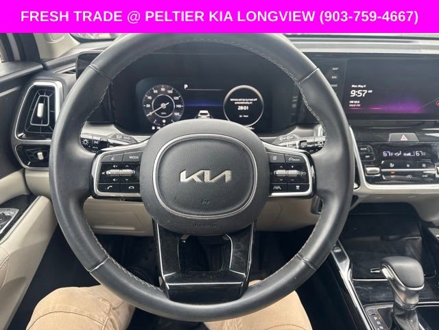 Used 2023 Kia Sorento SX AWD/4WD image 13