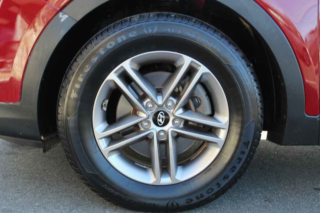 Used 2017 Hyundai Santa Fe Sport FWD image 30