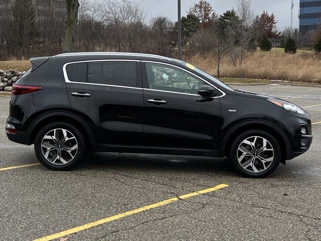 Used 2020 Kia Sportage EX image 8