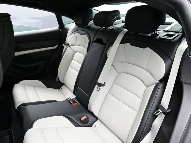 Used 2025 Porsche Taycan GTS image 14