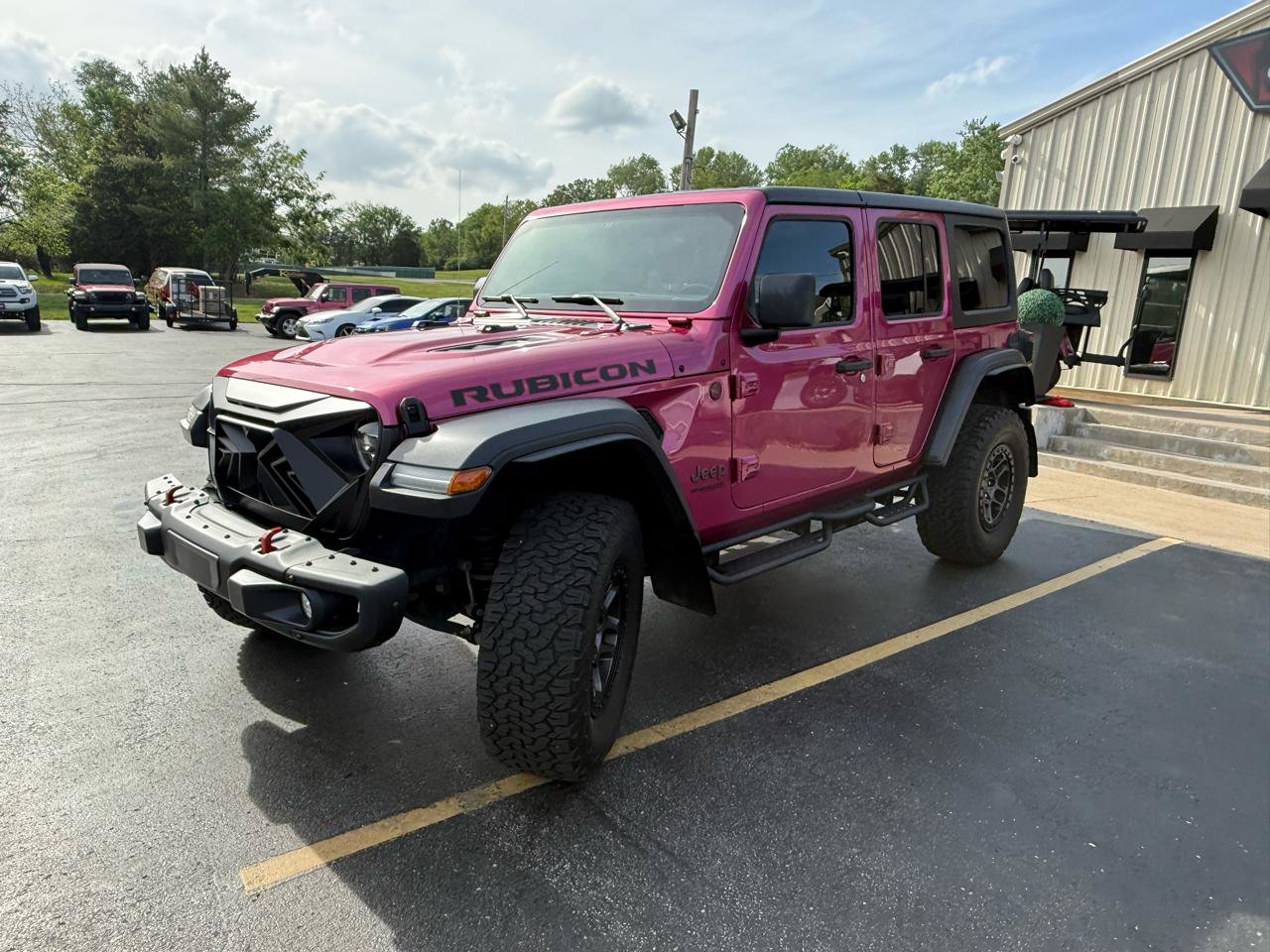 Used 2022 Jeep Wrangler Unlimited Rubicon w/ Xtreme Recon 35" Tire Package AWD/4WD image 7