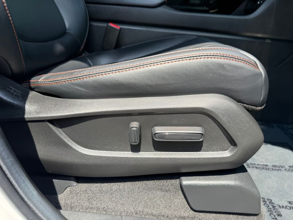Used 2023 Honda Pilot TrailSport image 29