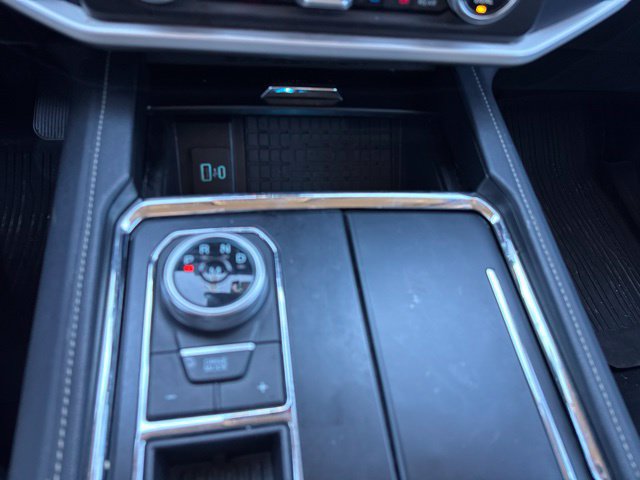 Used 2023 Ford Expedition XLT RWD image 16