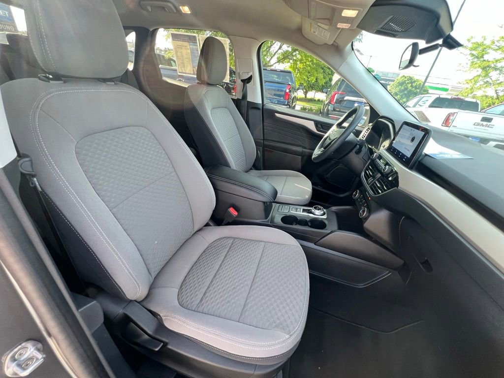 Used 2022 Ford Escape SE AWD/4WD image 27