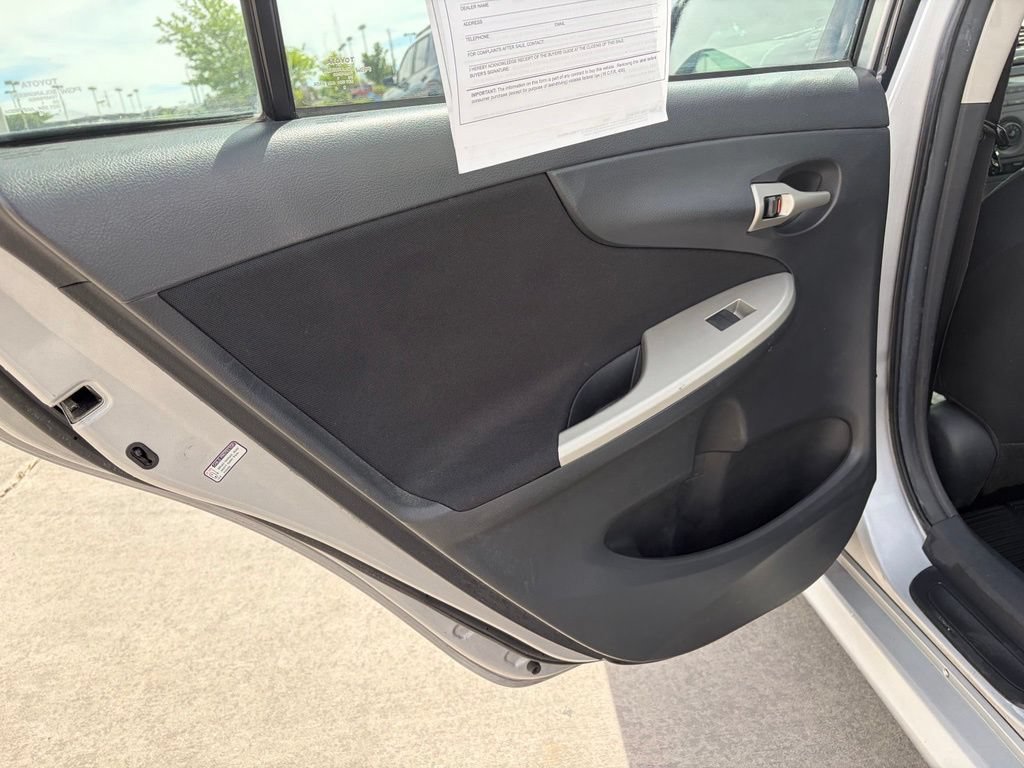 Used 2011 Toyota Corolla S FWD image 11