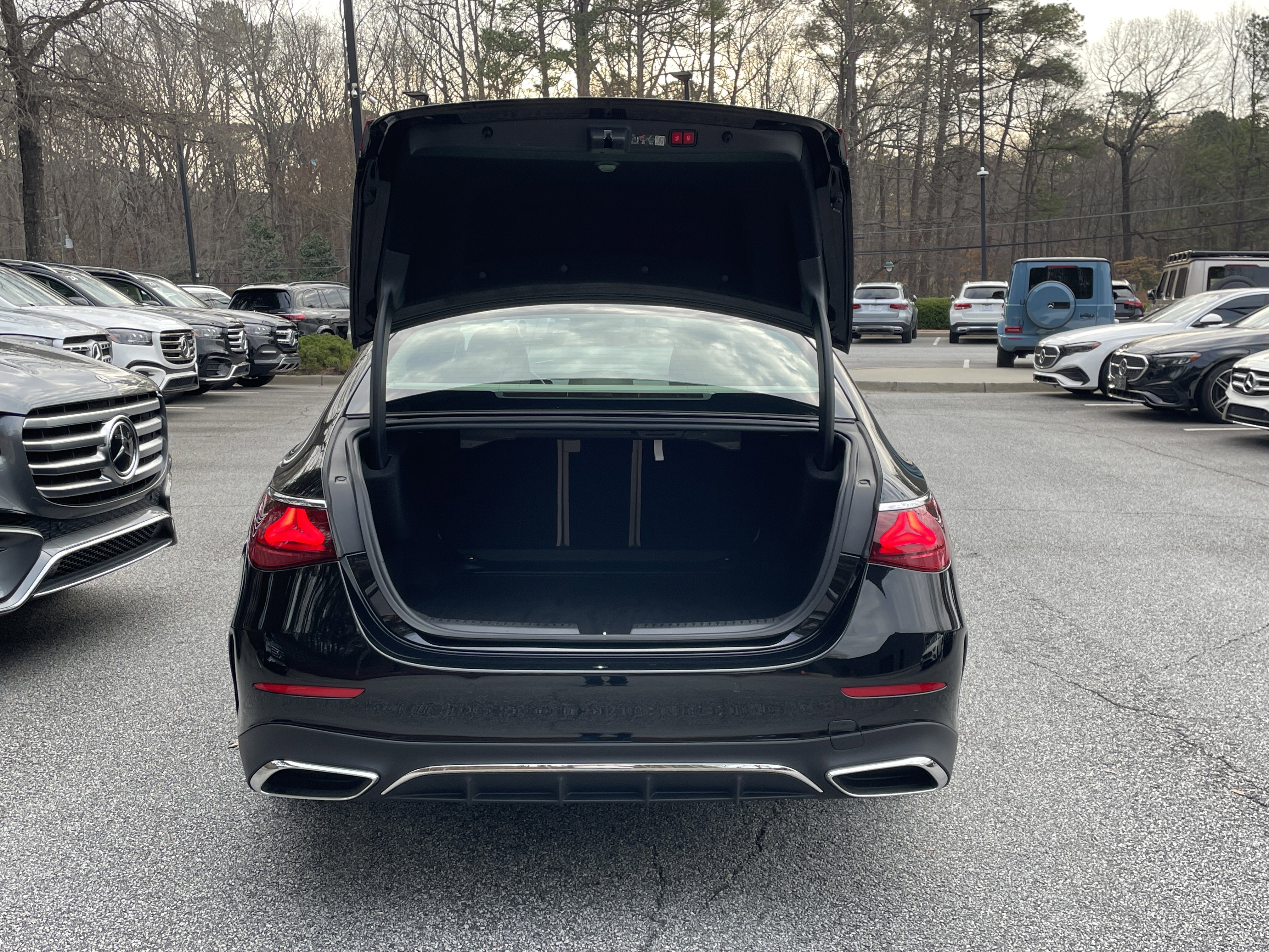 Certified 2025 Mercedes-Benz E 350 Sedan image 9