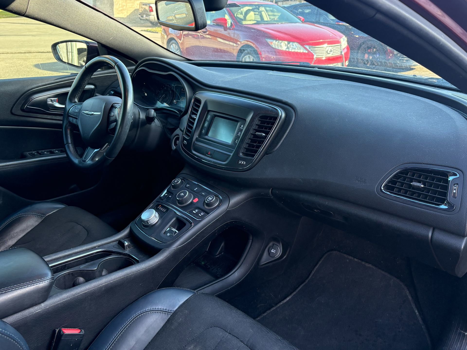 Used 2016 Chrysler 200 S image 18