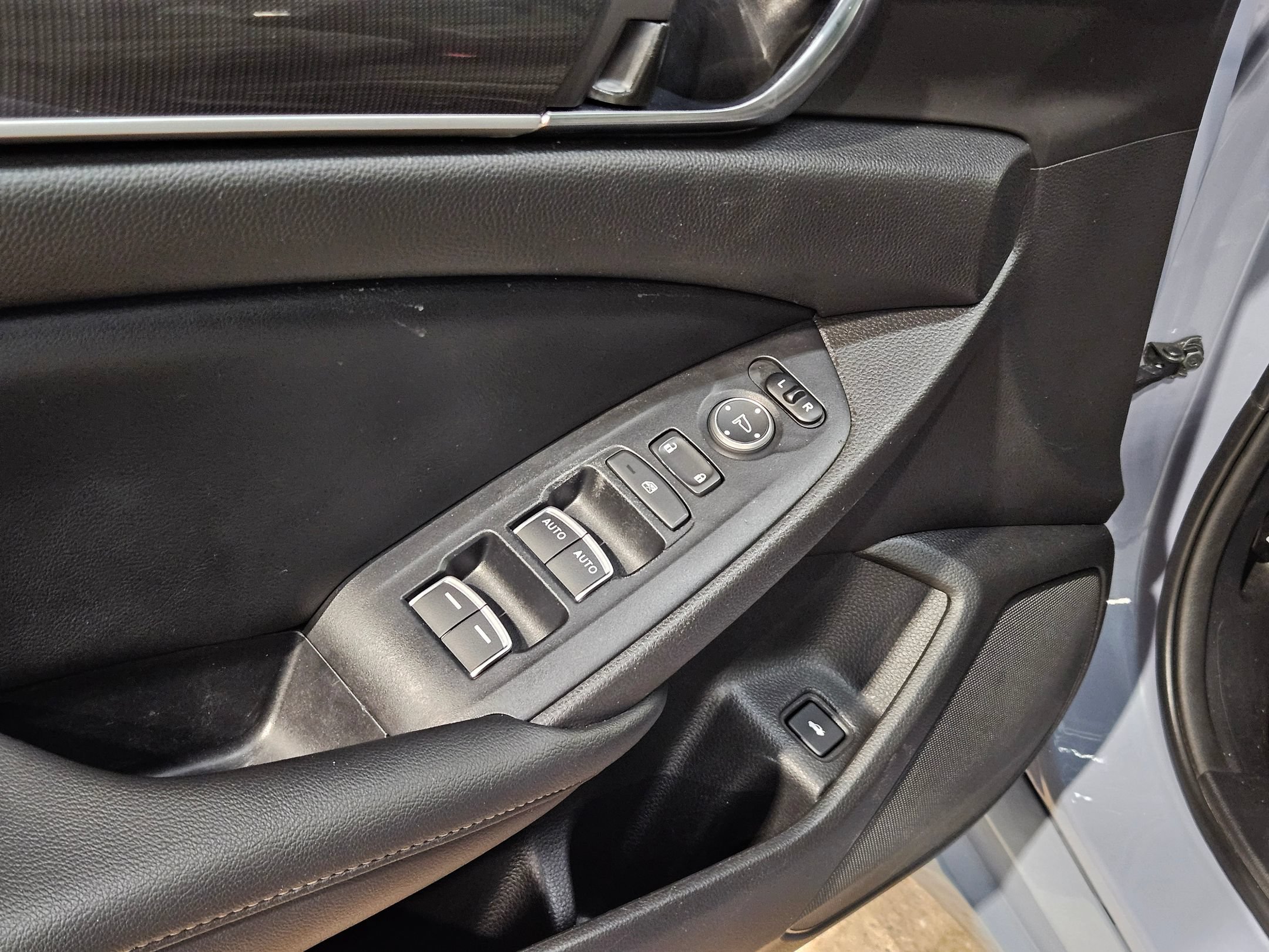 Used 2022 Honda Accord Sport image 21