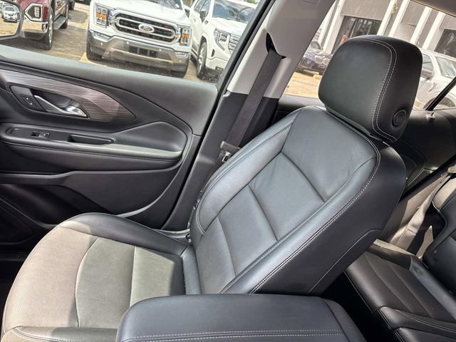 Used 2023 GMC Terrain SLT w/ Infotainment Package II image 20