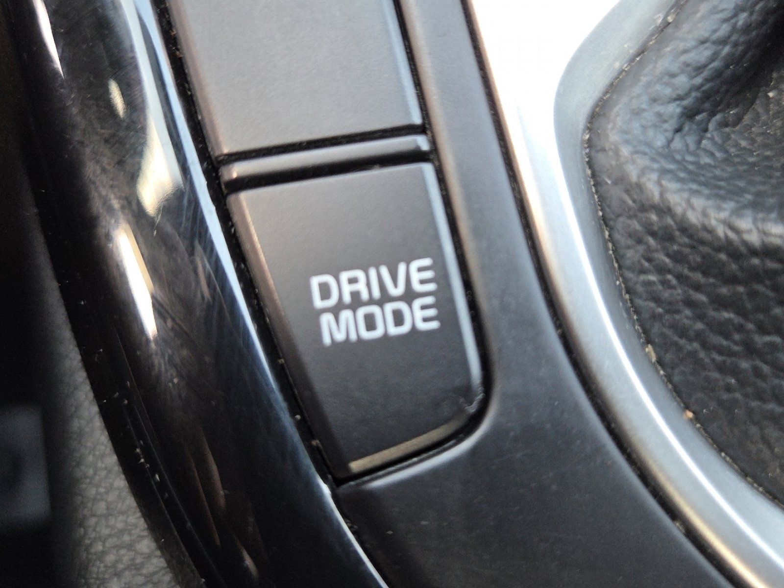 Used 2024 Kia Forte GT-Line image 6