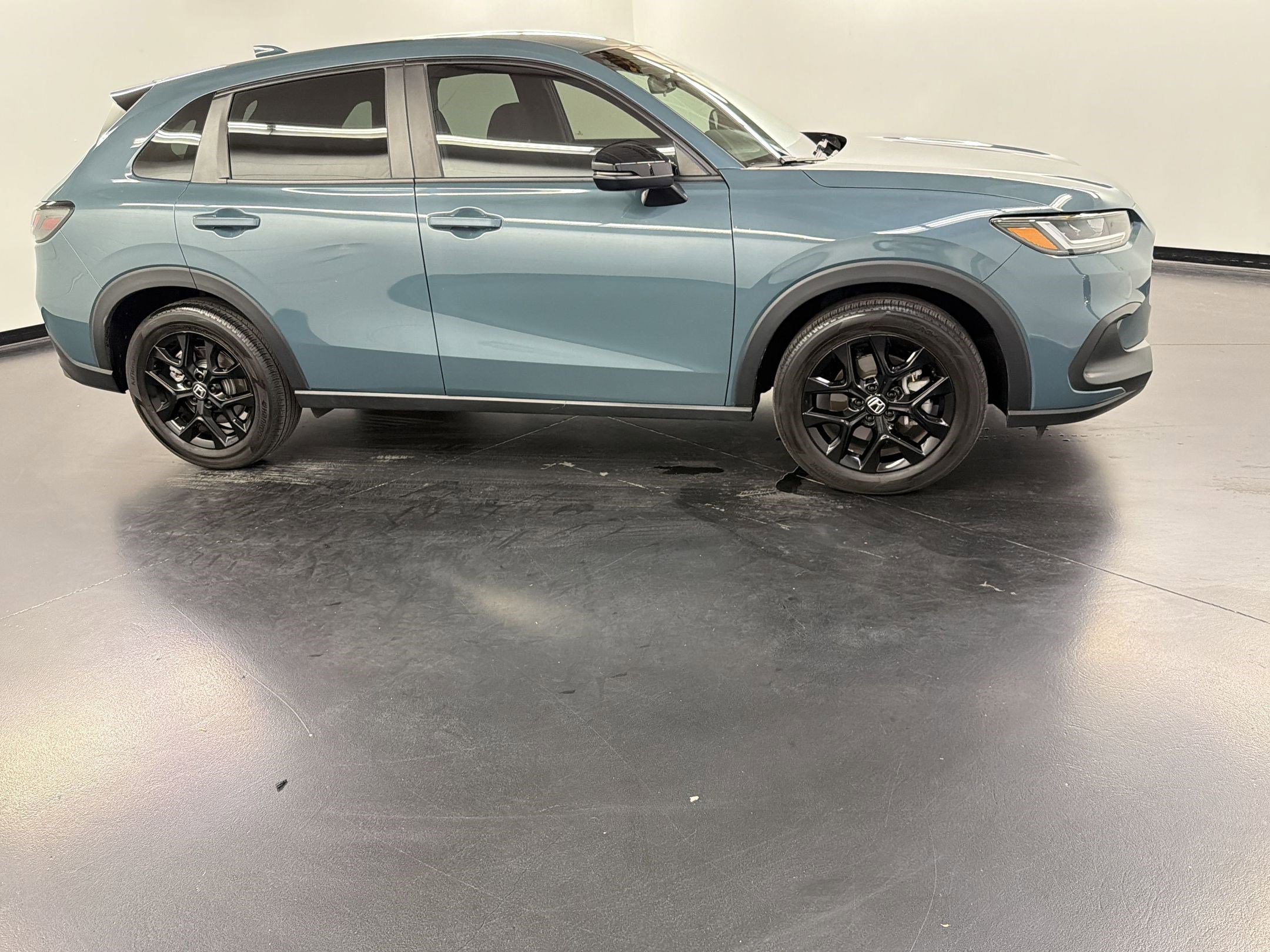 Certified 2024 Honda HR-V Sport image 8