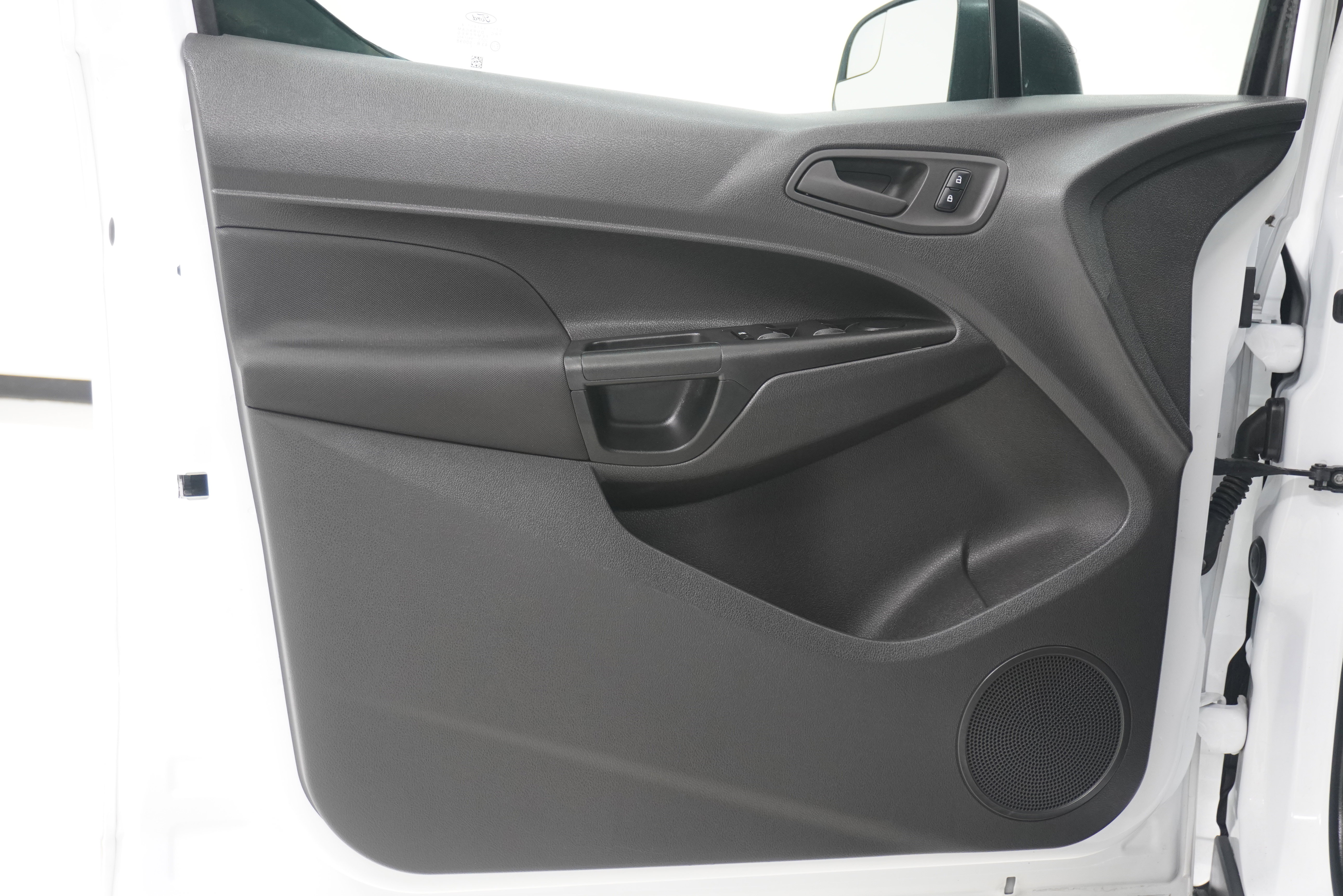 Used 2017 Ford Transit Connect XL image 14