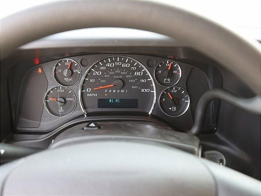 New 2025 Chevrolet Express 2500 w/ Communications Package image 53
