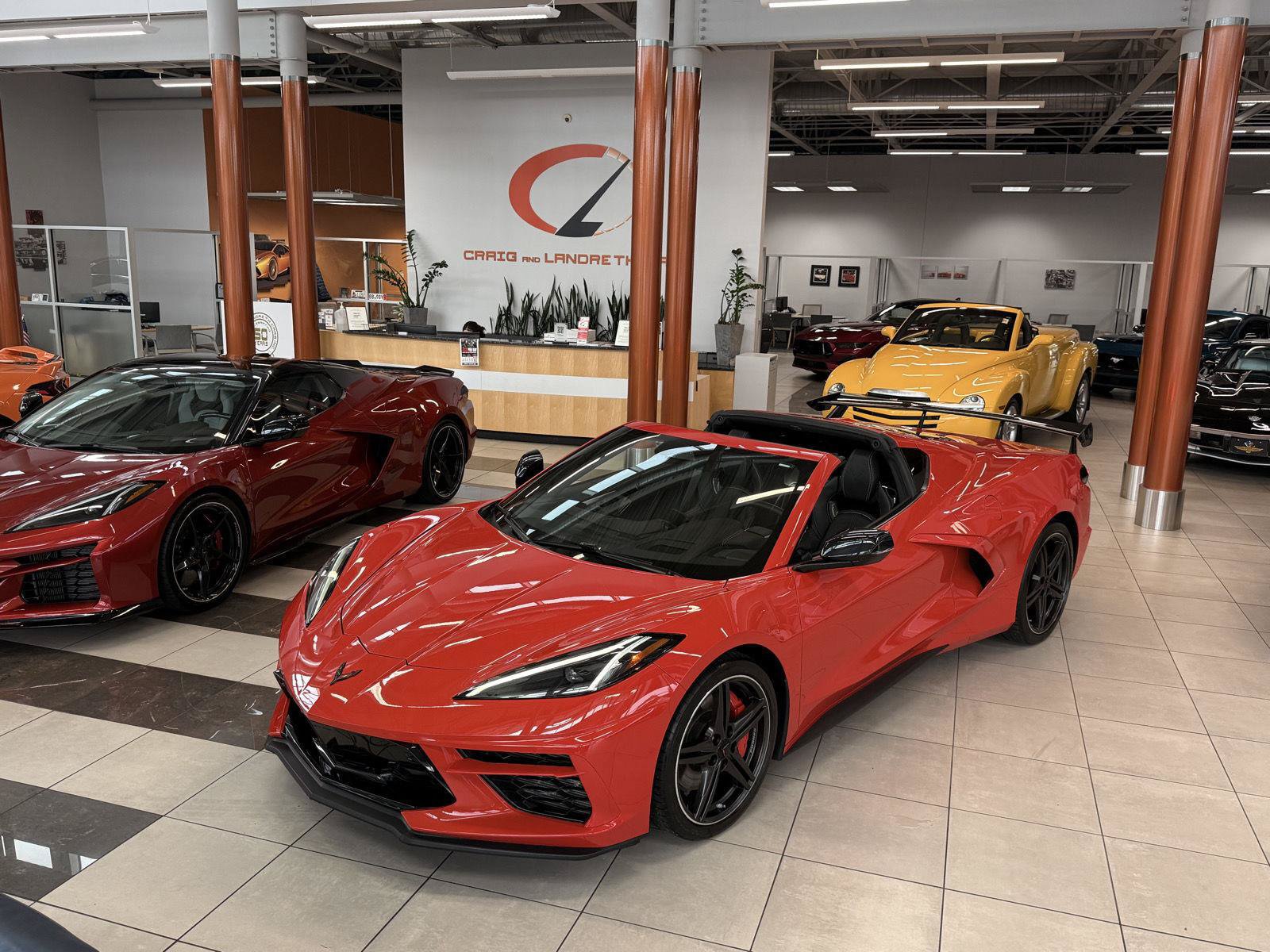 Used 2024 Chevrolet Corvette Stingray Preferred Cpe w/ Z51 Performance Package RWD image 8