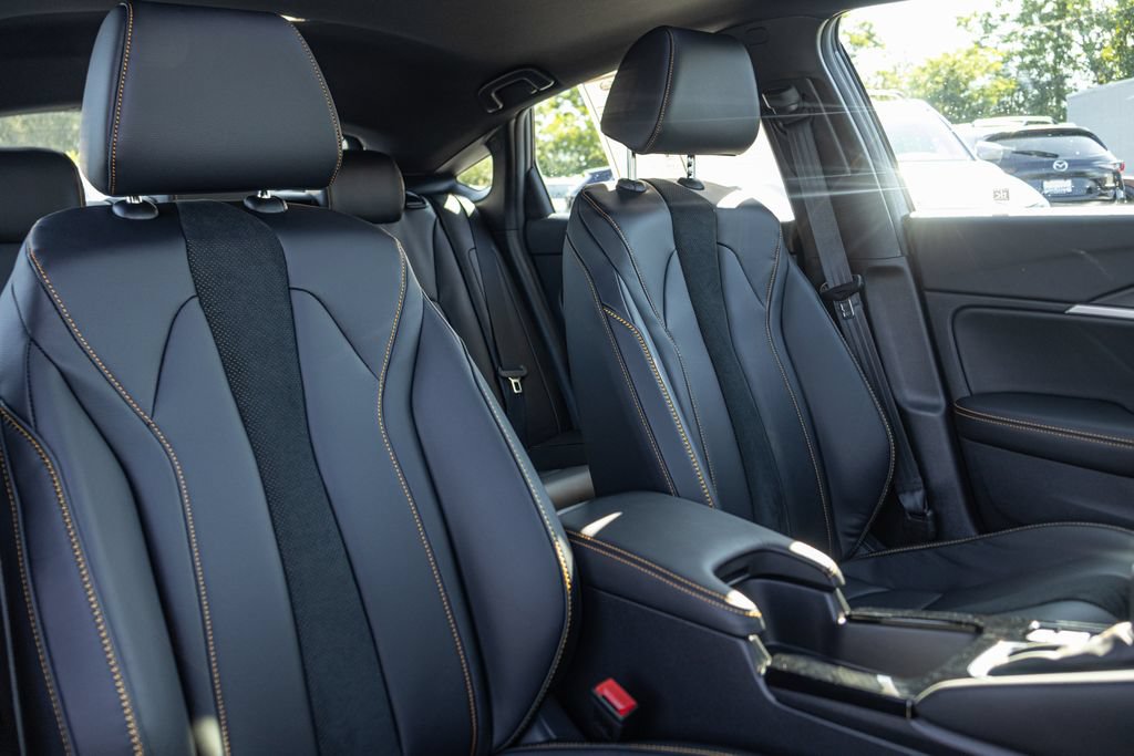 Used 2026 Acura Integra A-Spec w/ Technology Package FWD image 33