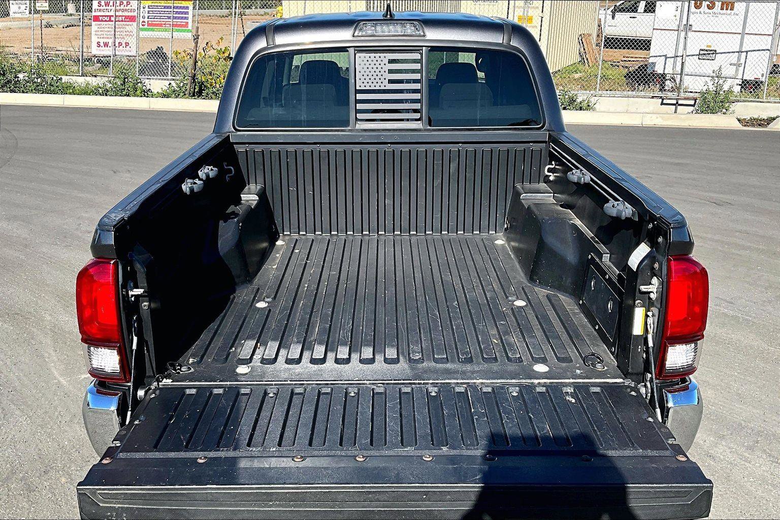 Certified 2019 Toyota Tacoma SR5 image 17