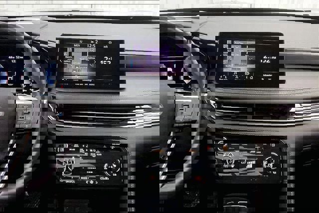 Certified 2025 INFINITI QX60 Luxe w/ Vision Package image 6