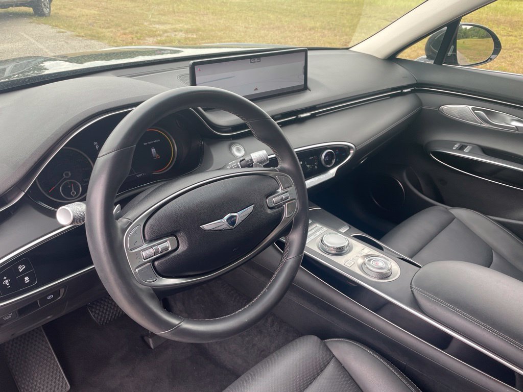 Used 2025 Genesis GV70 2.5T AWD/4WD image 29