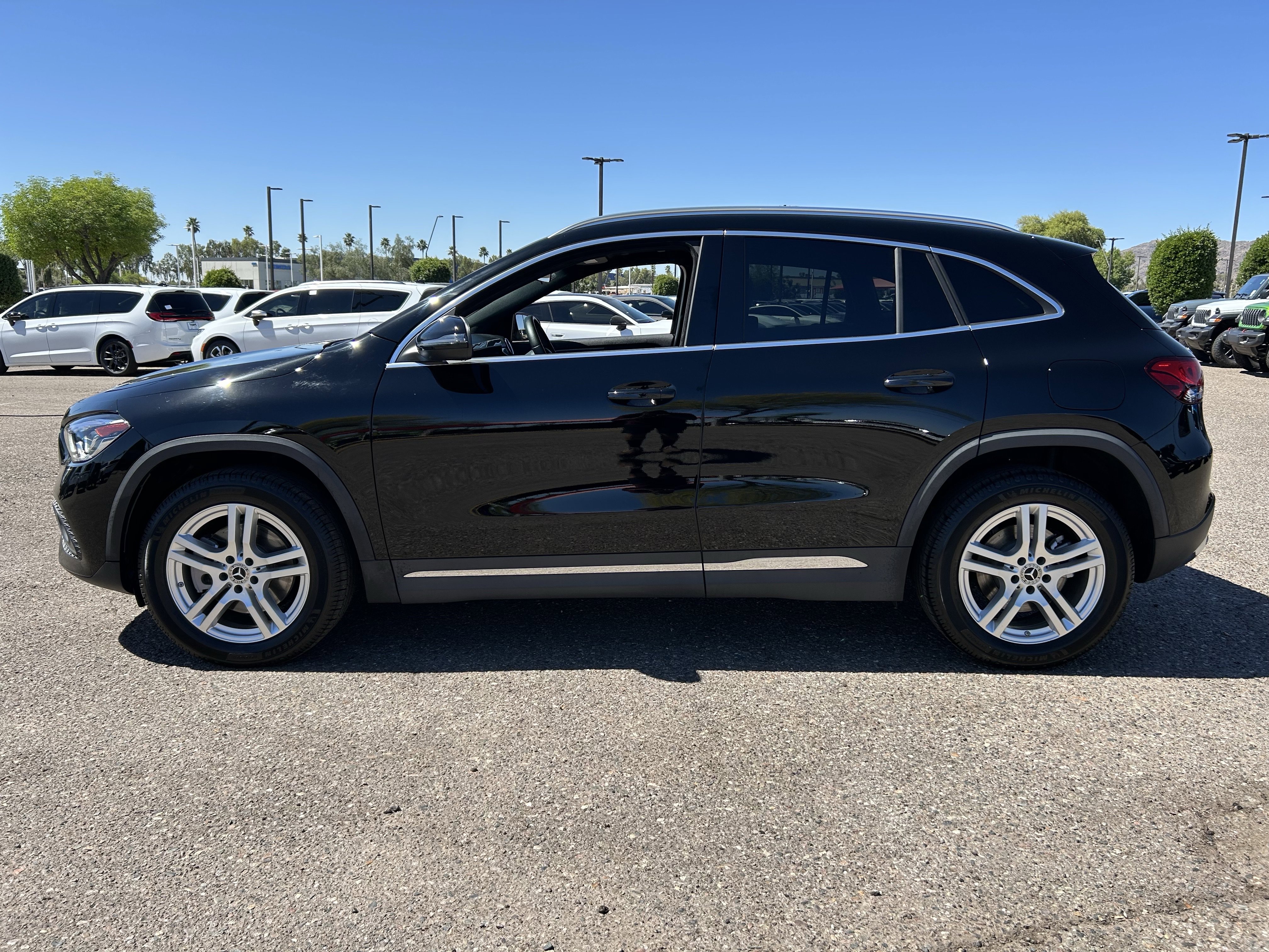Used 2023 Mercedes-Benz GLA 250 image 3