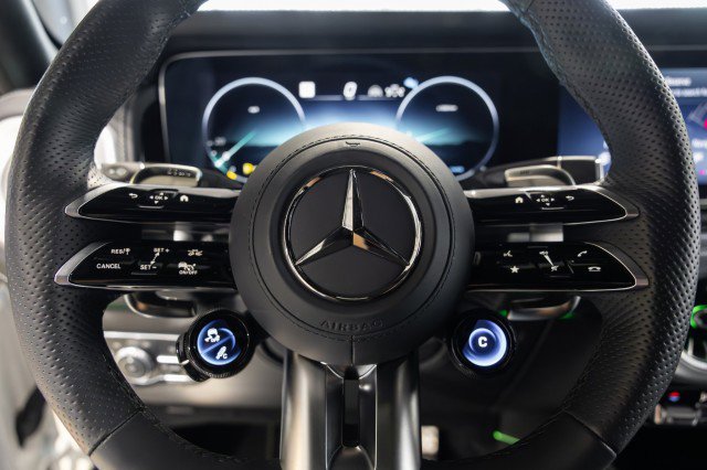 Used 2025 Mercedes-Benz G 63 AMG 4MATIC image 30