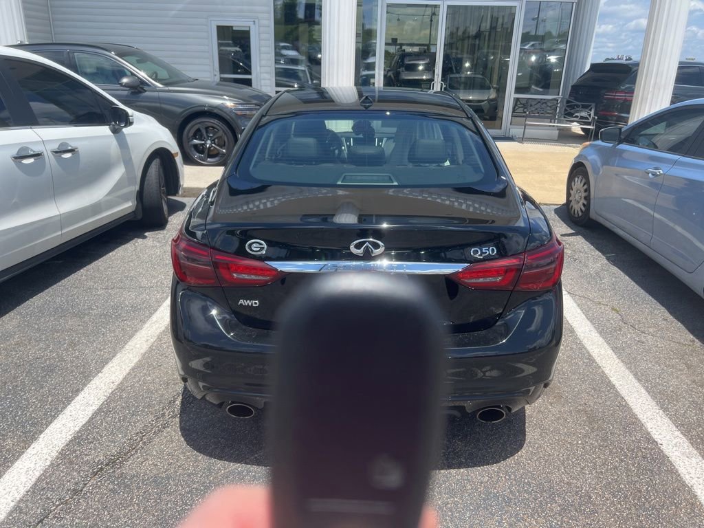 Used 2020 INFINITI Q50 Luxe AWD/4WD image 4
