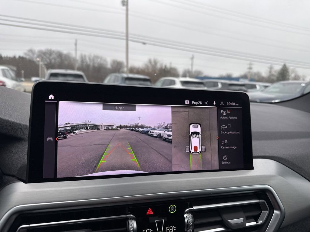 Used 2023 BMW X3 xDrive30i w/ Premium Package image 16