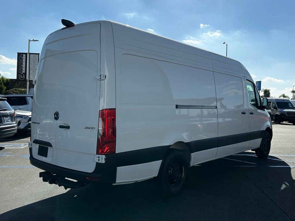New 2025 Mercedes-Benz Sprinter 2500 image 10