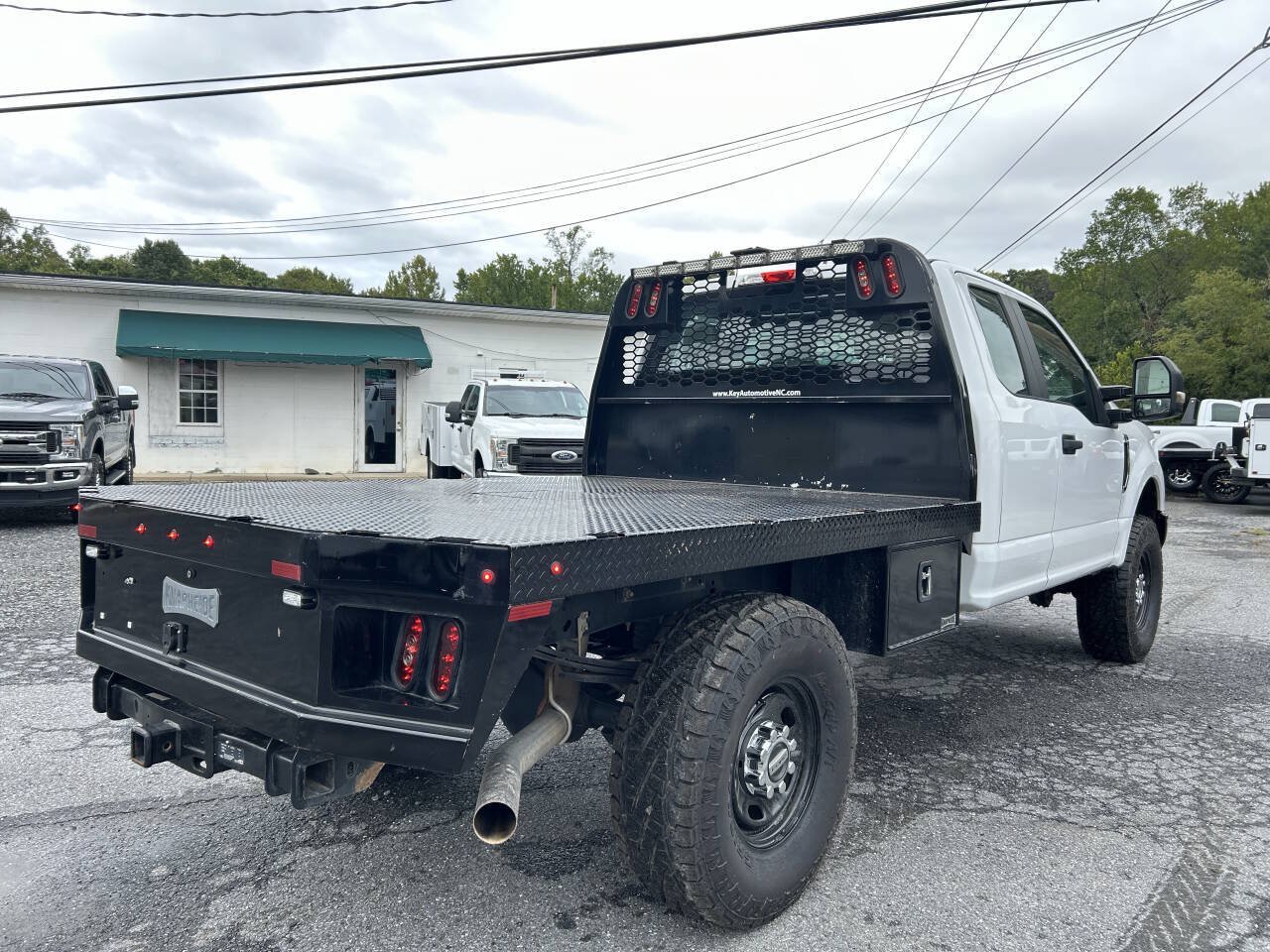 Used 2019 Ford F250 XL w/ Power Equipment Group AWD/4WD image 6