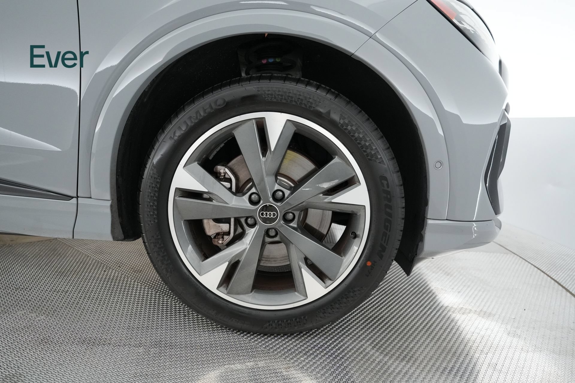 Used 2023 Audi Q4 e-tron Prestige w/ Black Optic Package AWD/4WD image 9
