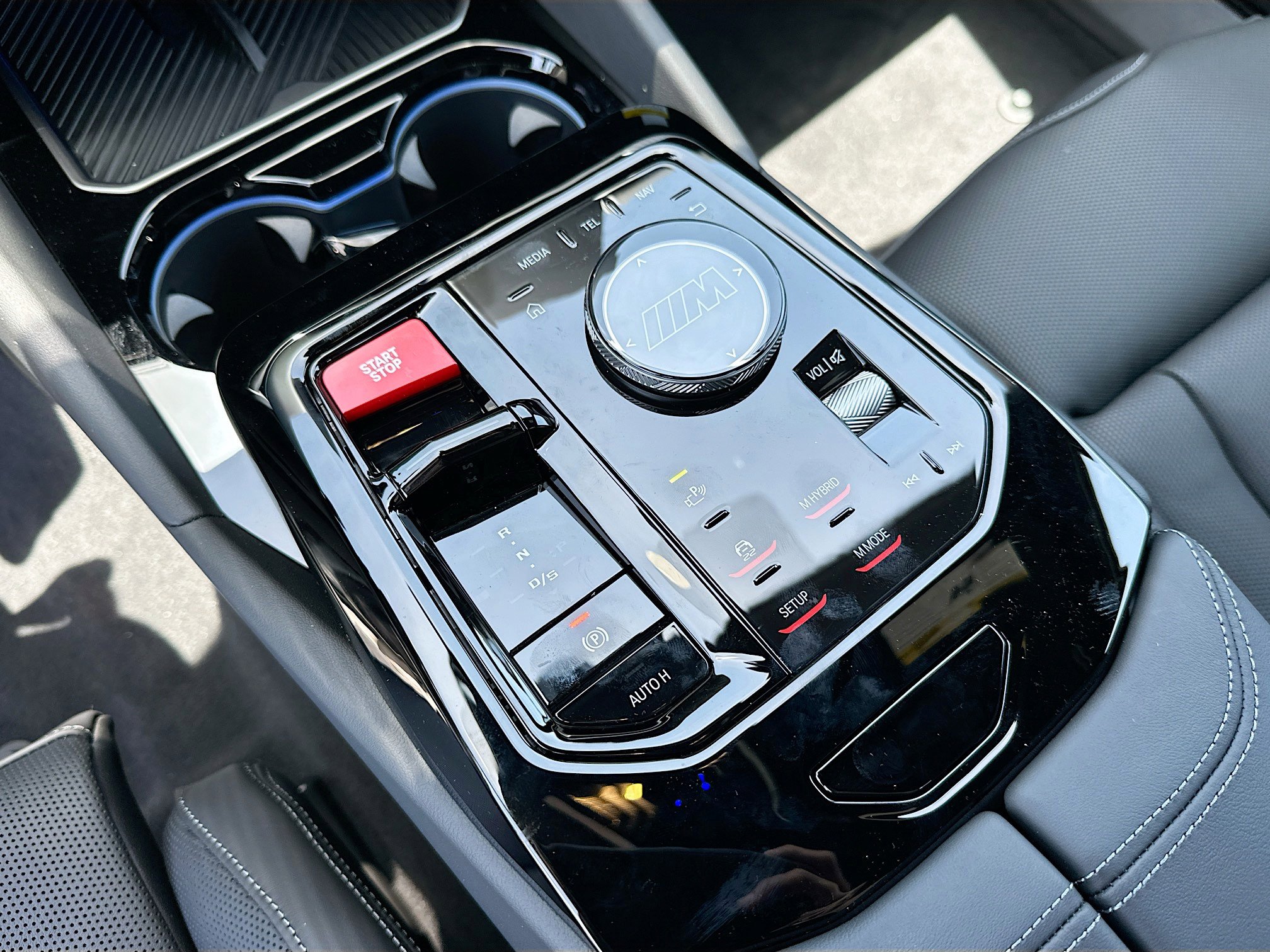 New 2026 BMW M5 w/ Carbon Package image 16