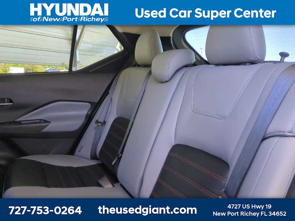 Used 2024 Nissan Kicks SR w/ SR Premium Package FWD image 14