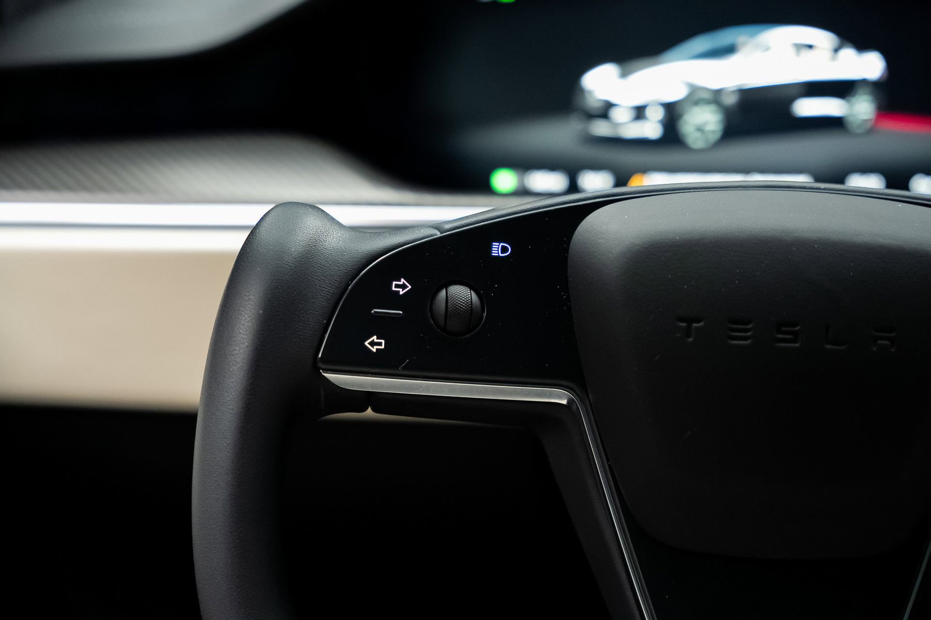 Used 2022 Tesla Model S Plaid image 42