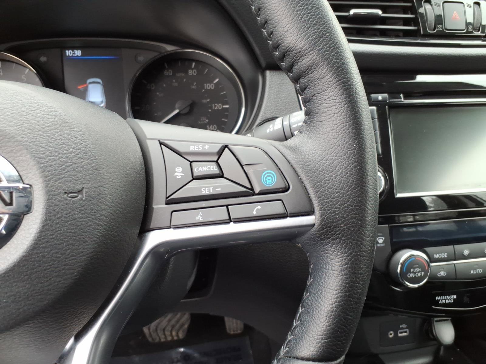 Used 2022 Nissan Rogue Sport SL AWD/4WD image 15
