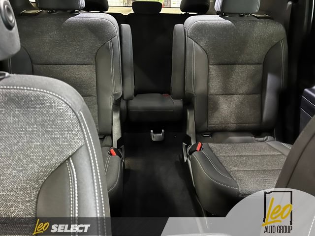 Used 2026 Chevrolet Traverse LT w/ Driver Confidence Package AWD/4WD image 15