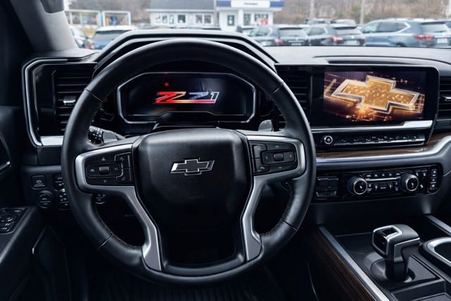 Used 2024 Chevrolet Silverado 1500 RST w/ Z71 Off-Road Package image 27