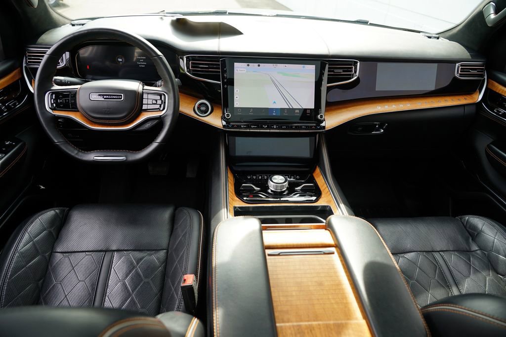 Used 2022 Jeep Grand Wagoneer Series III image 25