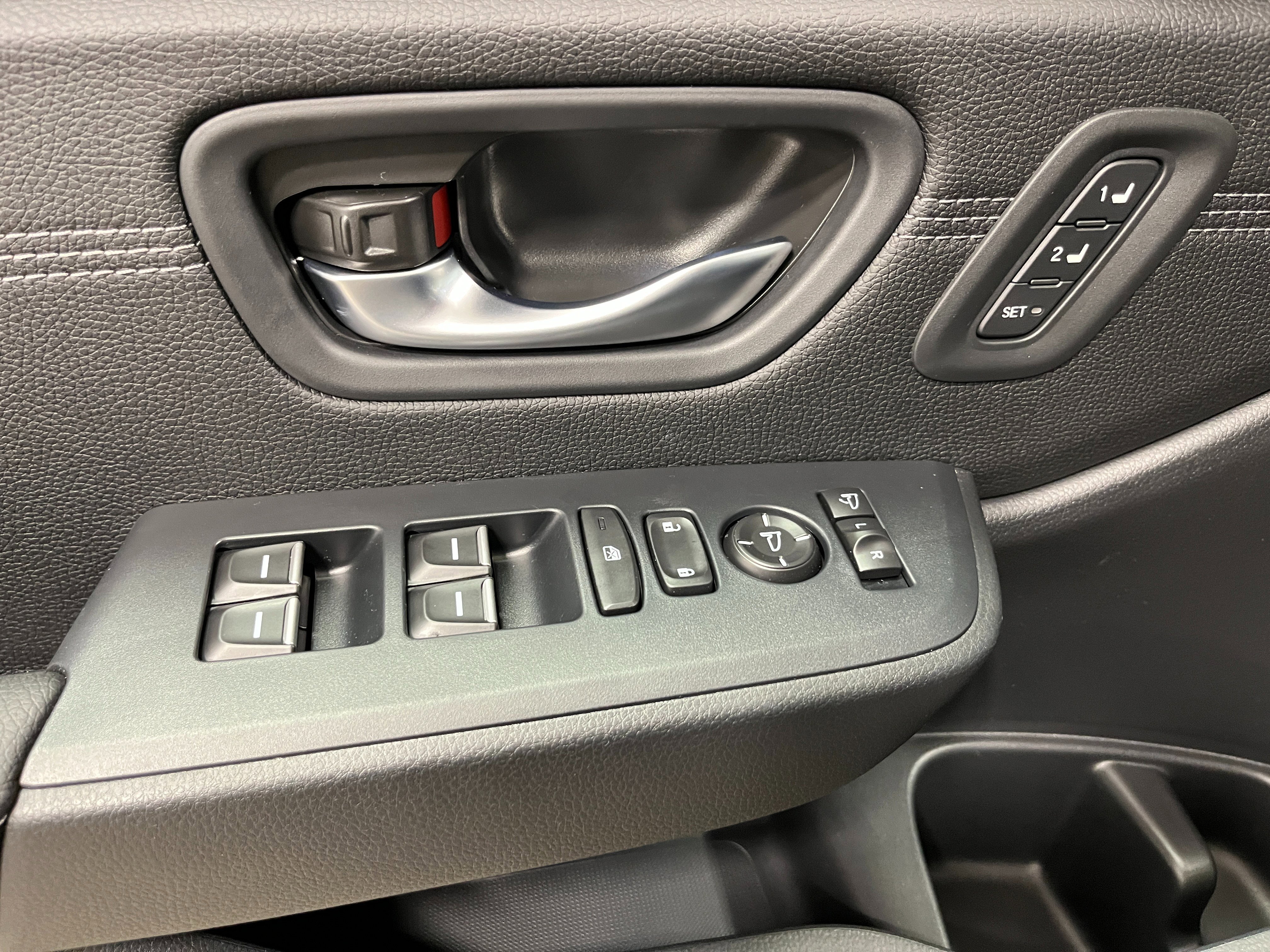 New 2026 Honda Pilot Touring image 13