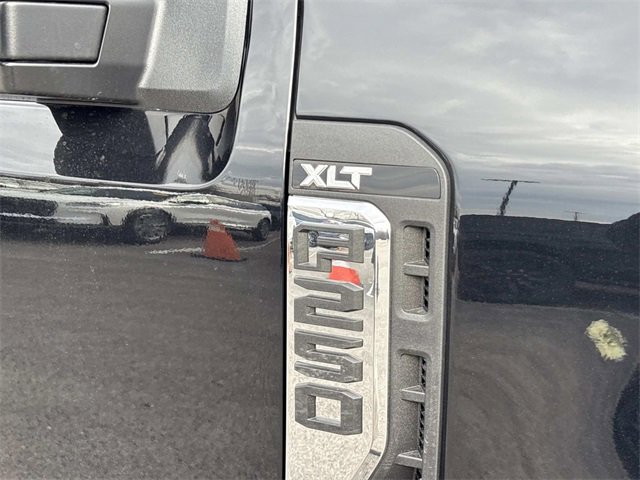 New 2026 Ford F250 XLT image 10