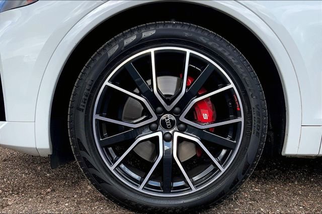 Certified 2025 Audi SQ5 Premium Plus image 9