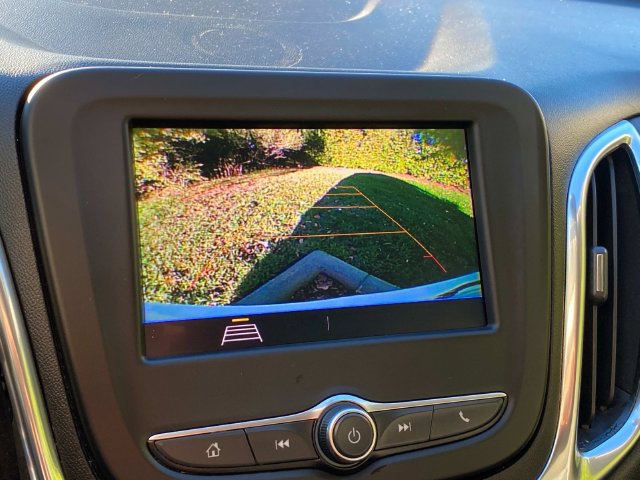 Used 2020 Chevrolet Equinox LT FWD image 25