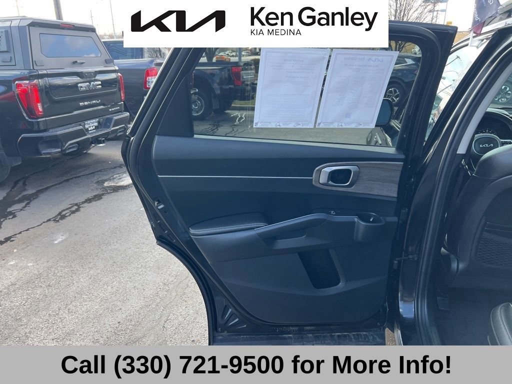 Certified 2023 Kia Sorento X-Line EX image 47