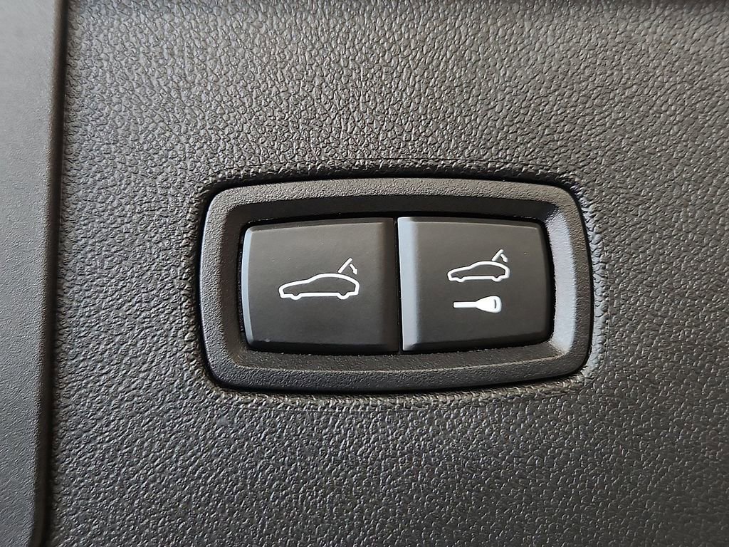 Certified 2023 Porsche Cayenne GTS image 29