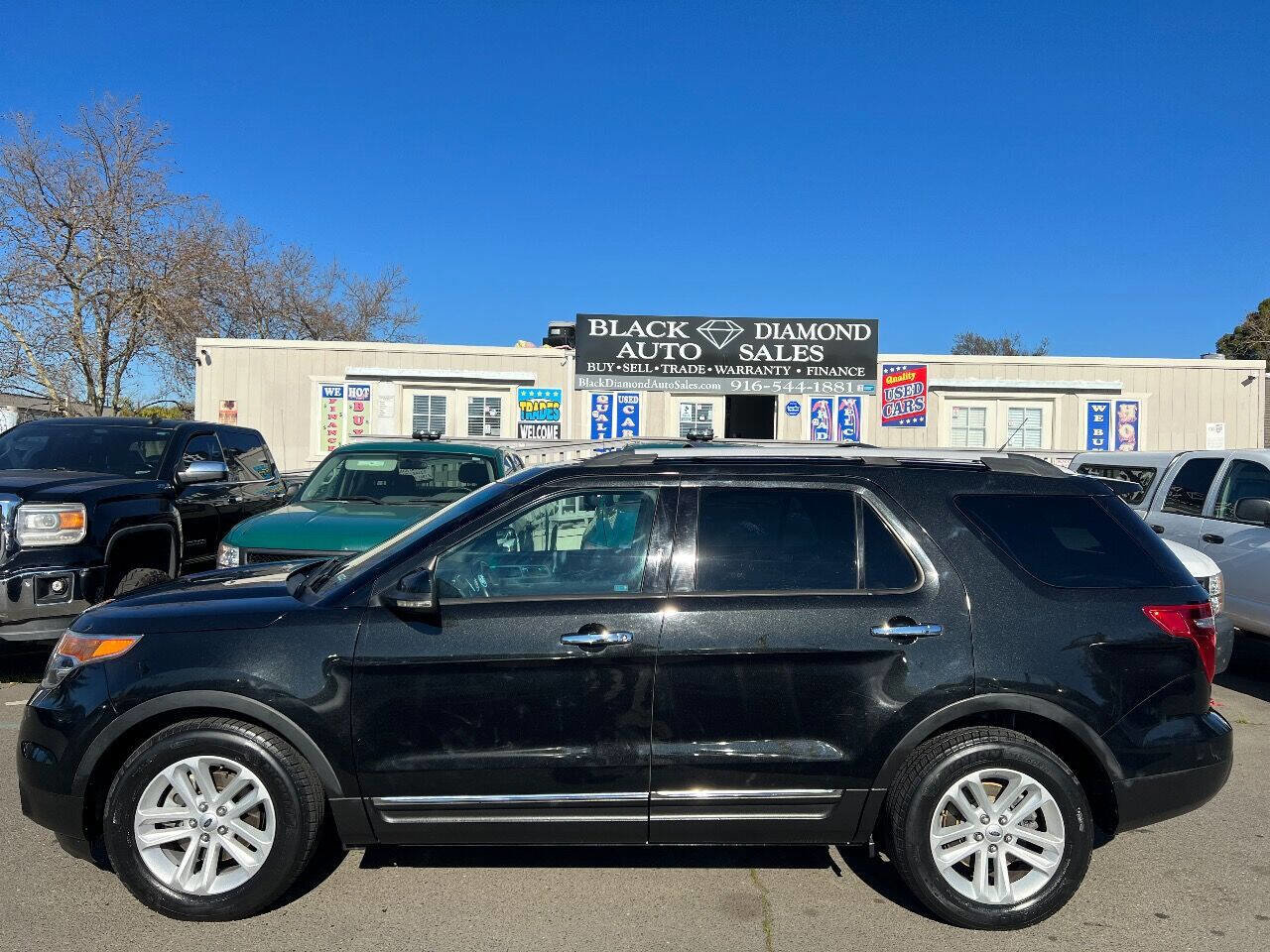 Used 2013 Ford Explorer XLT image 11