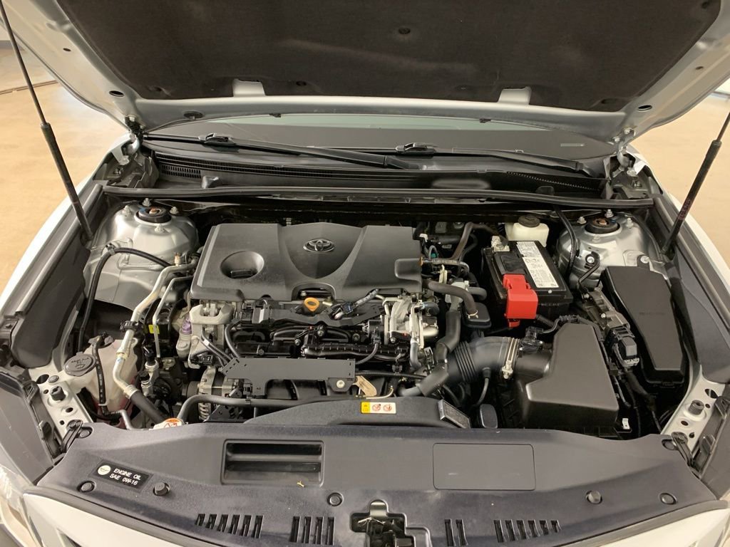 Used 2020 Toyota Camry SE image 39