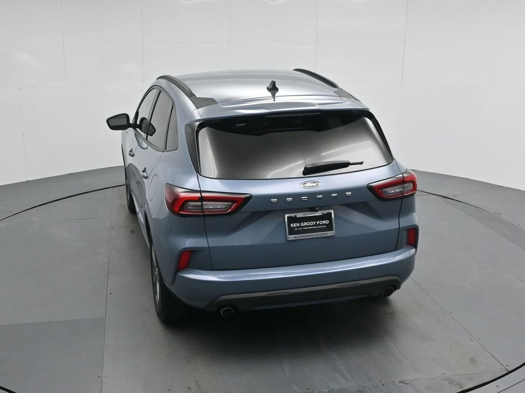 Certified 2023 Ford Escape ST-Line w/ Tech Pack #1 image 44