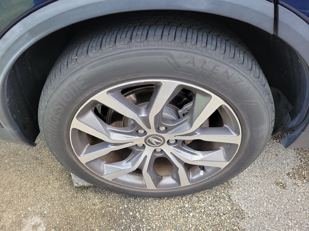 Used 2024 Acura MDX w/ Technology Package FWD image 9