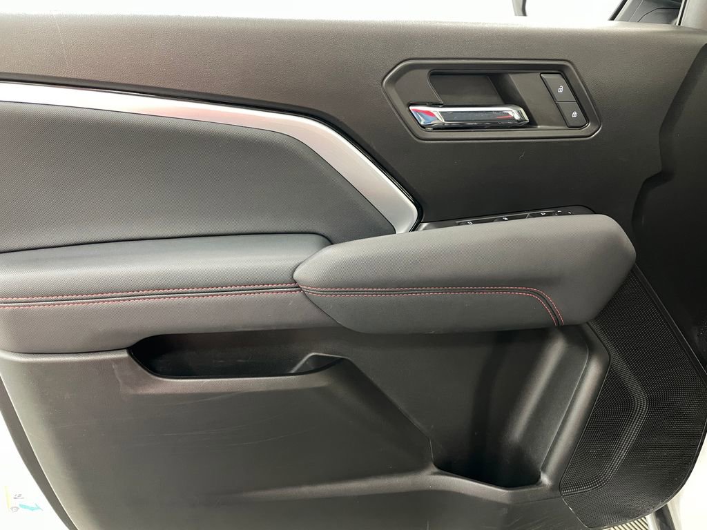Certified 2023 Chevrolet Colorado Z71 w/ Z71 Convenience Package 2 AWD/4WD image 24