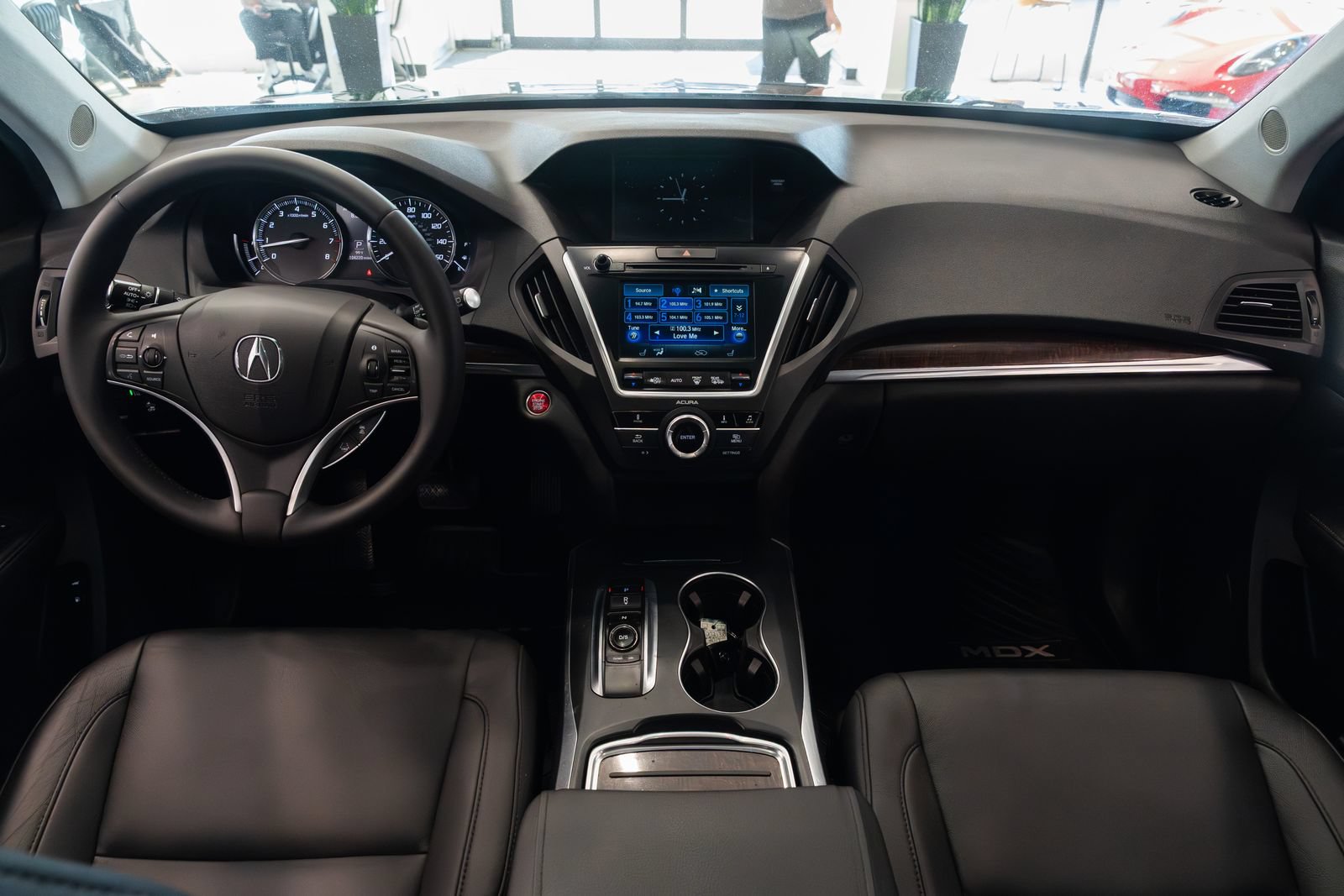 Used 2017 Acura MDX SH-AWD image 9
