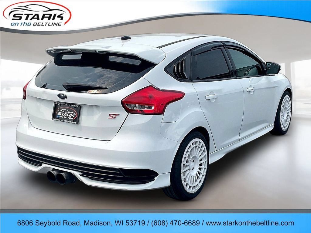 Used 2016 Ford Focus ST w/ Equipment Group 401A FWD image 6