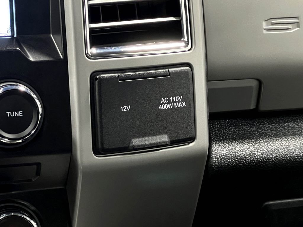 Used 2017 Ford F350 Lariat w/ Lariat Ultimate Package image 28